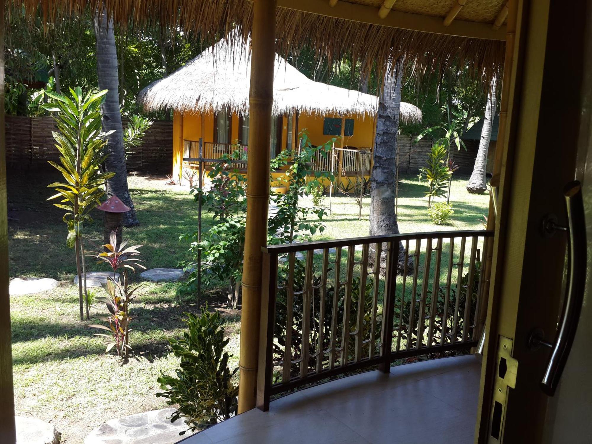 Oasi Bungalows Otel Gili Air Dış mekan fotoğraf
