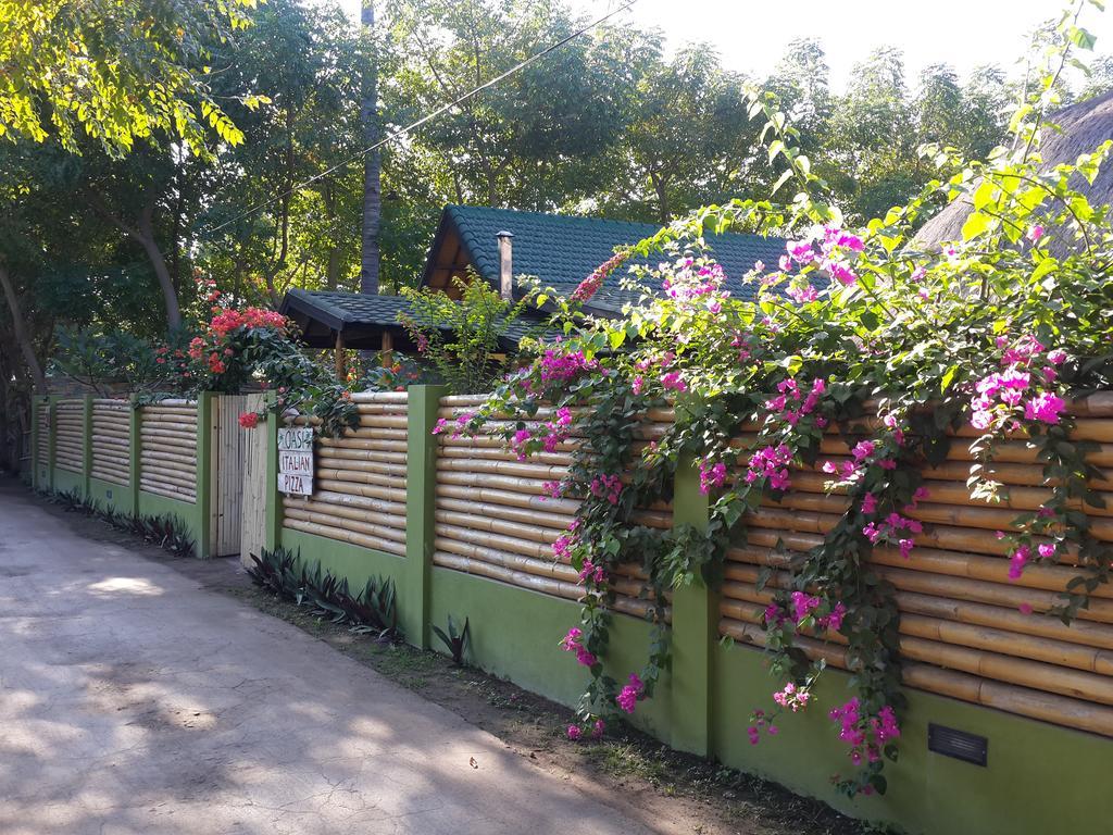 Oasi Bungalows Otel Gili Air Dış mekan fotoğraf