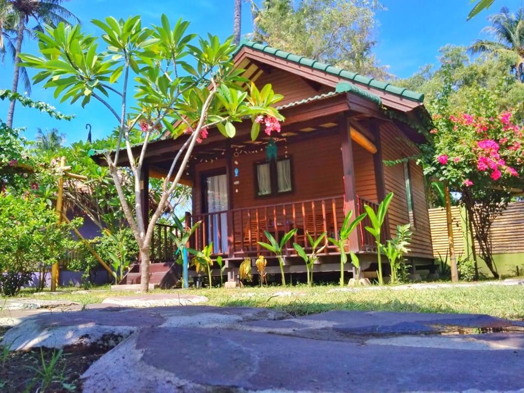Oasi Bungalows Otel Gili Air Dış mekan fotoğraf