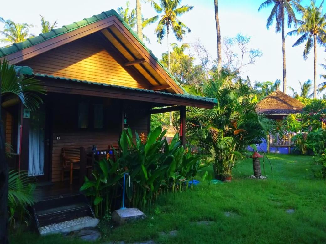 Oasi Bungalows Otel Gili Air Dış mekan fotoğraf